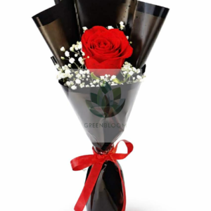 red rose bouquet with gypsophila in black wrapping – flower delivery Lebanon